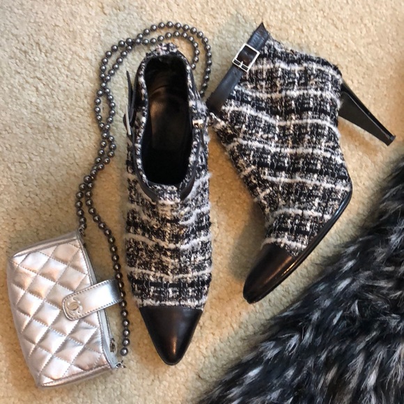 CHANEL Shoes - Auth CHANEL Classic Tweed Boots Ankle Booties